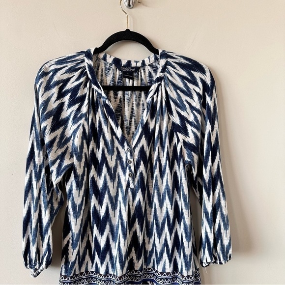 LUCKY Brand-Boho 3/4 Sleeve Lightweight V-Neck Top (Size:Medium) - Picture 5 of 8